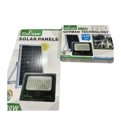 REFLECTOR CON PANEL SOLAR 500W