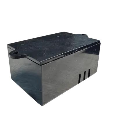 CAJA DE PROYECTOR VENTILADA 8.5L X 5.7 ANC