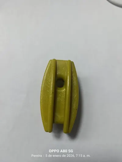 AISLADOR PARA CERCA AJUSTABLE