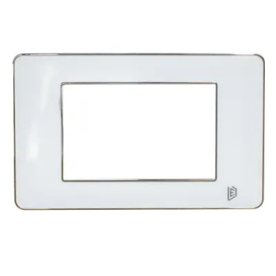 TAPA LUXOR BLANCA Y BORDE CROMADO CUADRADA DUKE ENERGY (V3-02AB)